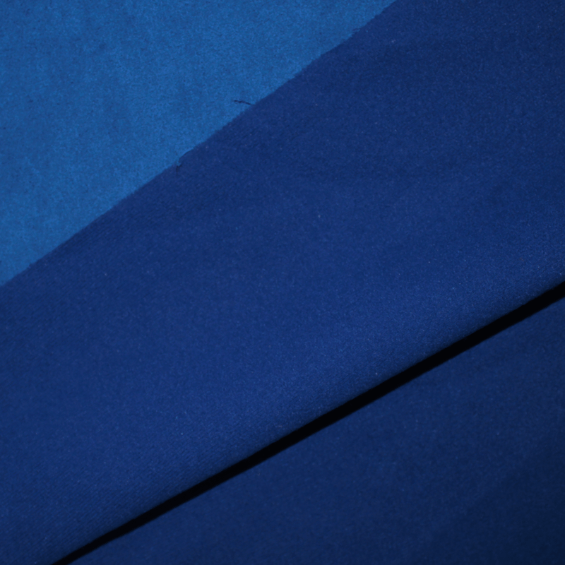 01201653-Royal