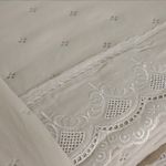 Colcha-Percal-Soft-300-Rendado---Manteiga---02.jpg