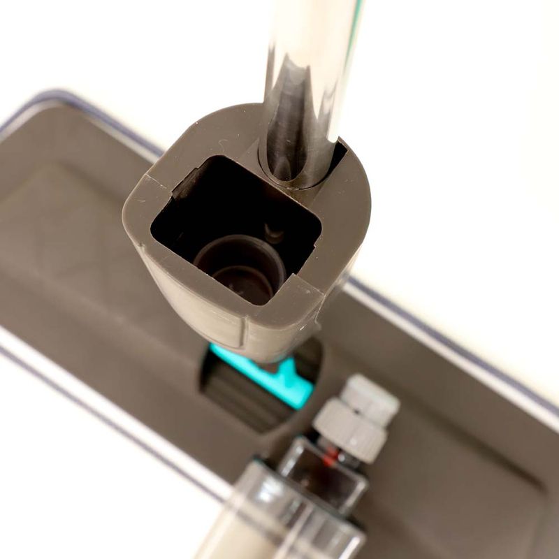 MOP-COM-SPRAY-04.jpg